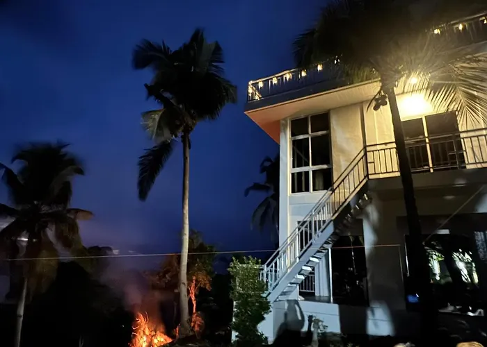 Durano Seaside Retreat Rooftop House *